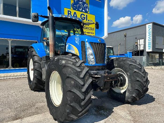Usato New Holland TG 285-CV 315-ore 11052-anno 2005