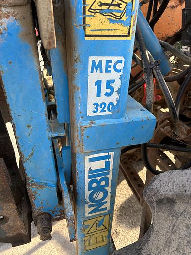 Usato Muletto Nobili 320 15 con benna