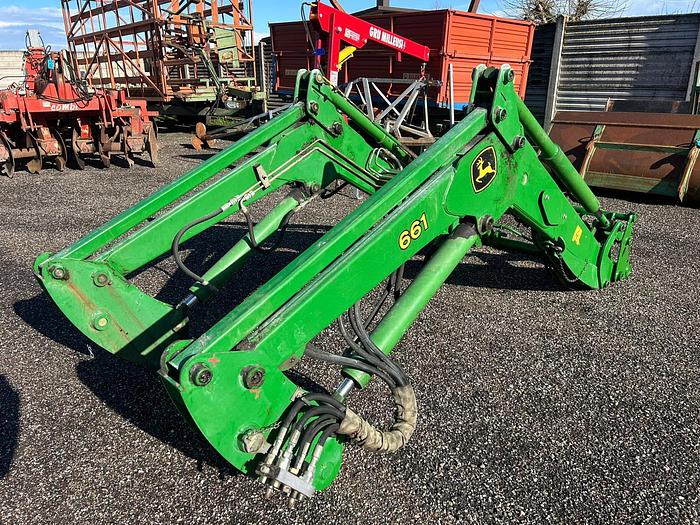 Usato Caricatore John Deere 661