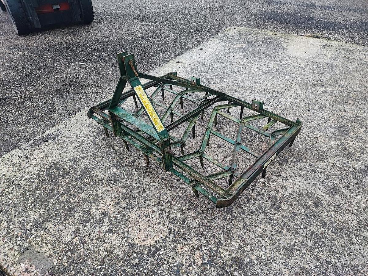 Usato Erpice denti fissi largh 1,35m Marolin