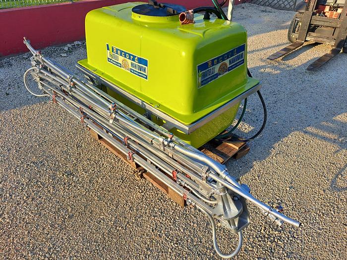 Usato Botte per diserbo da 4 quintali Mantovani