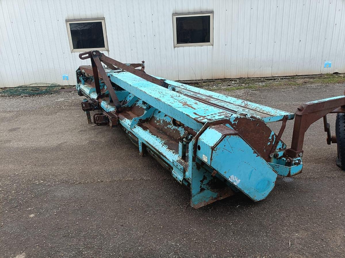 Usato trincia Nobili da 4,60m circa con carrello