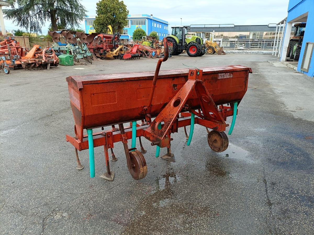 Usato Sarchio marca Moreni da 2 m a tre corpi