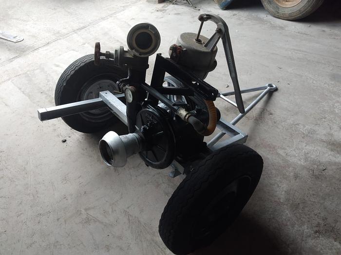 Usato Pompa per acqua a cardano