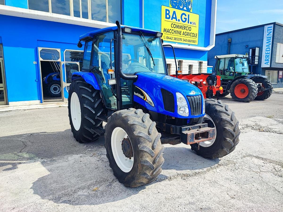 Usato New Holland TLA 100-6000 h