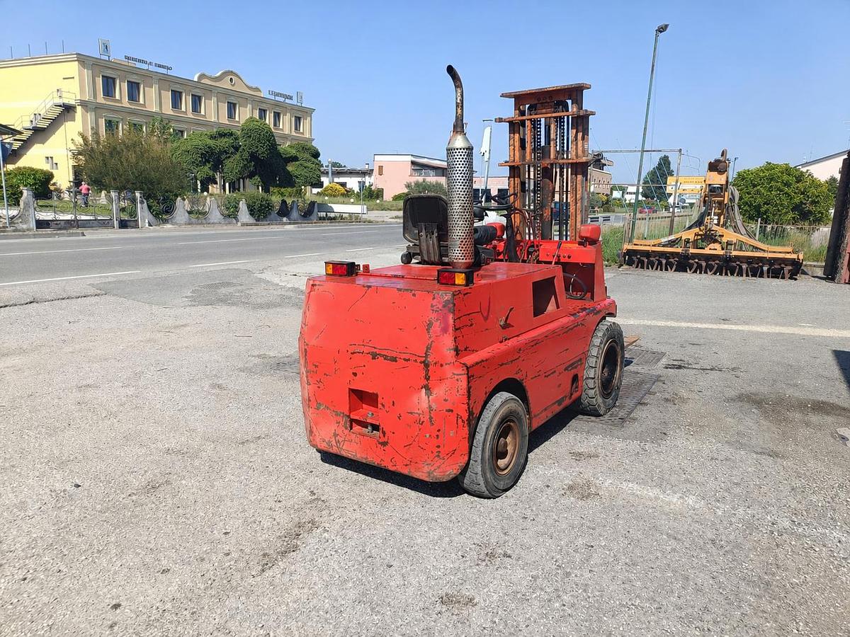 Usato muletto Diesel con motore Lombardini