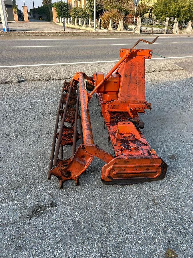 Usato Erpice rotante Maschio tipo HB larghezza 2,50m