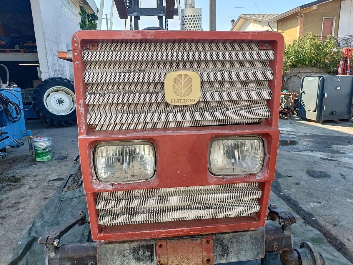 Usato cofanatura completa per Fiat 70 o 80-90 CON AMMACCATURE