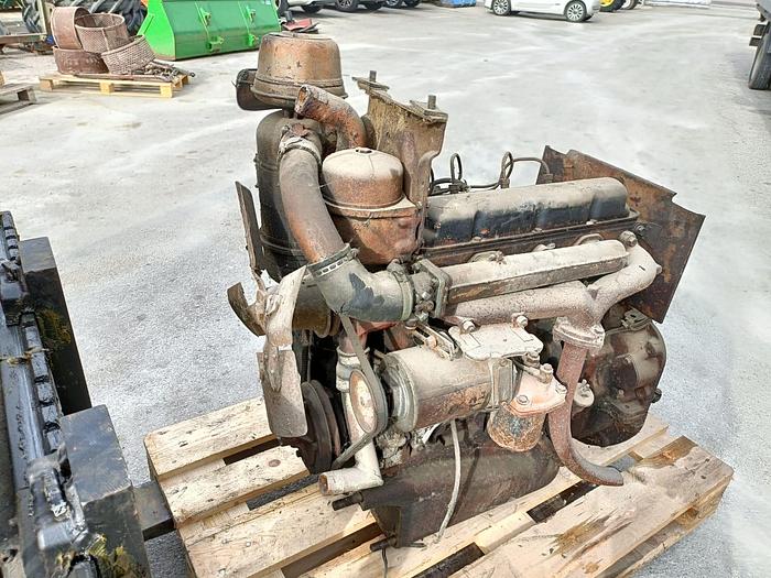 Usato Ricambi vari per trattore agricolo