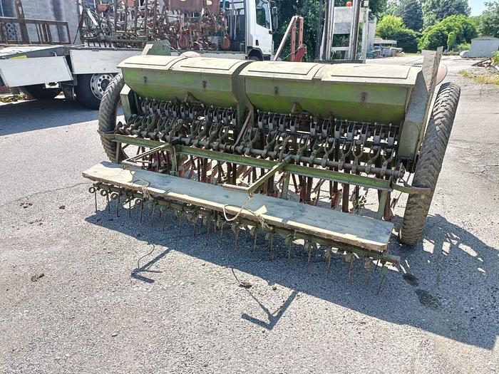 Usato Seminatrice da grano da 2,50m