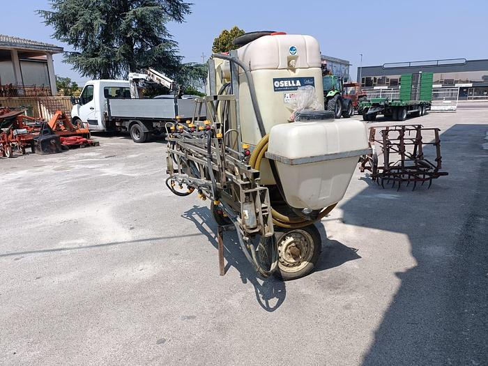 Usato Botte da diserbo Osella 6 q con barra da 12m