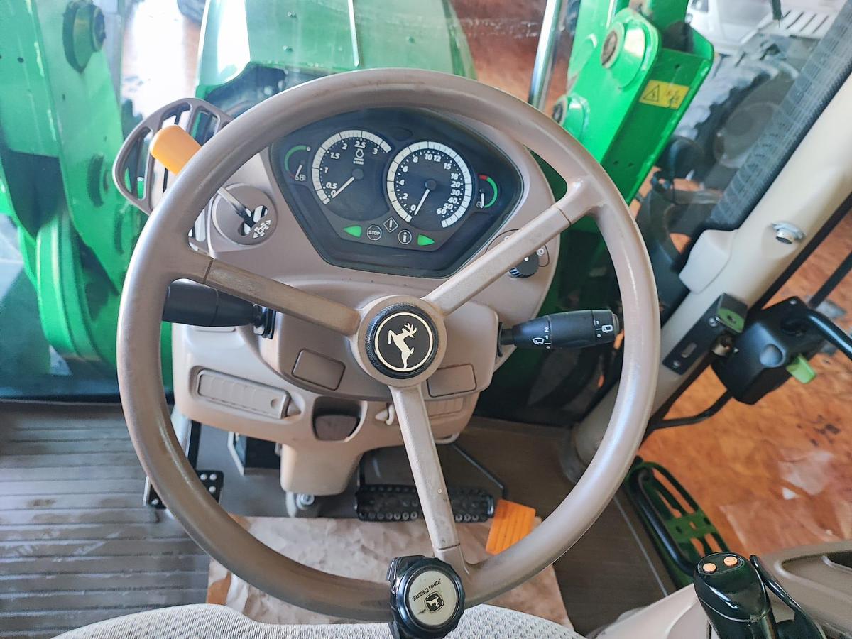 Usato John Deere 6150 R- freni aria e olio 200q- caricatore JD