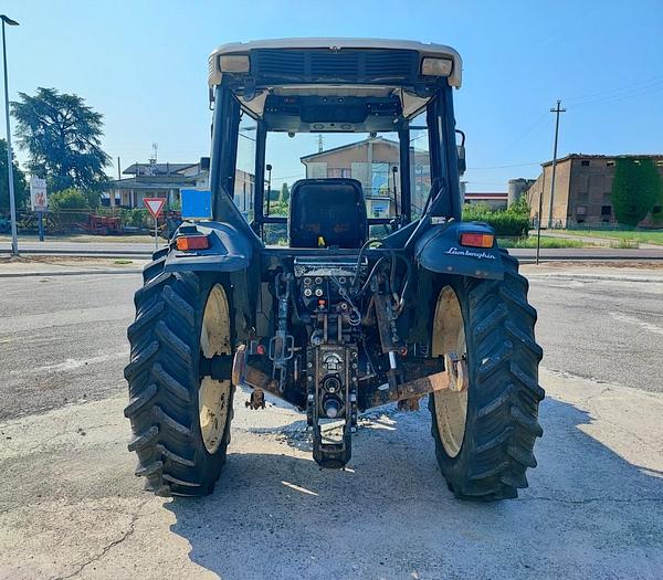 Usato Lamborghini 664-60 con doppia presa di forza