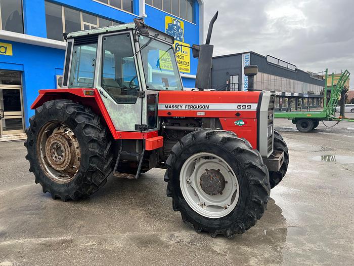 Usato Massey Ferguson 699- cilindri 6- CV 100