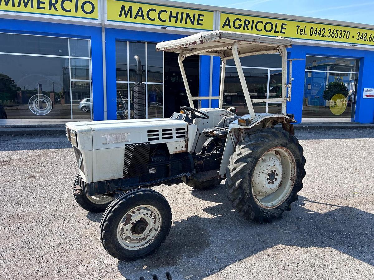 Usato lamborghini R 235 con tettuccio