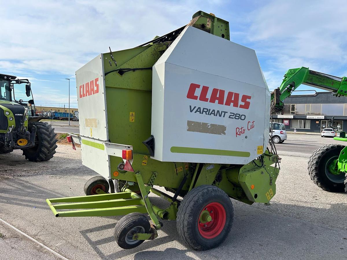 Usato Rotopressa Claas Variant 280 Roto Cut- anno 2006