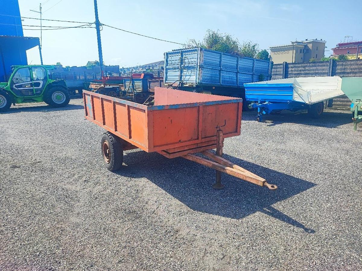 Usato Rimorchio 1 asse no targa
