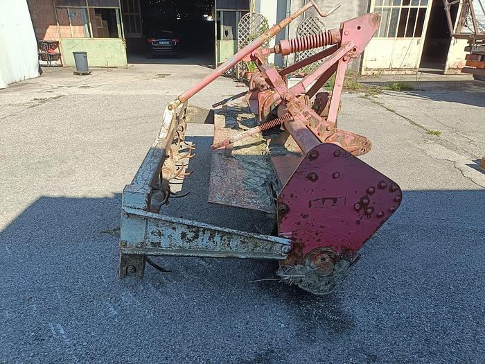 Usato Fresa con rullo a spuntoni da 2,70m