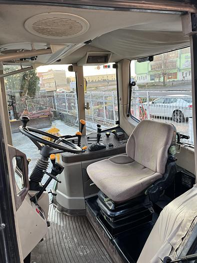 Usato John Deere 6620 SE - CV 142 - anno 2006-freni aria