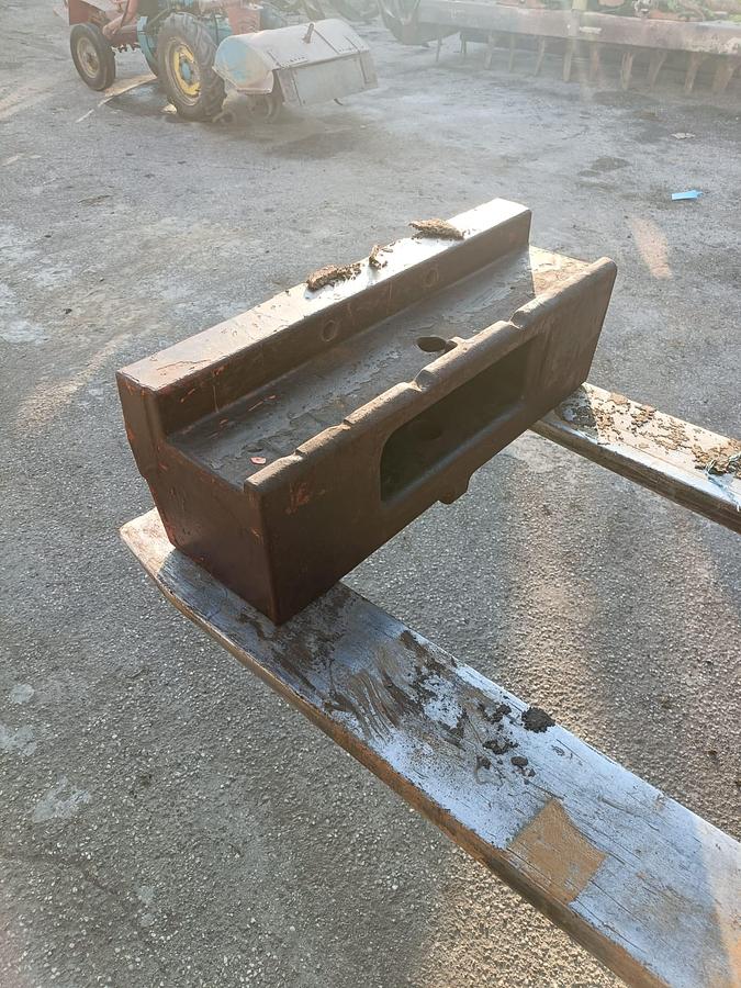 Usato Zavorre e porta zavorre Fiat-Case-Landini-New Holland