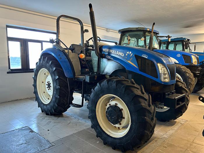 Usato New Holland TD 5.105- anno 2018- 4000 ore
