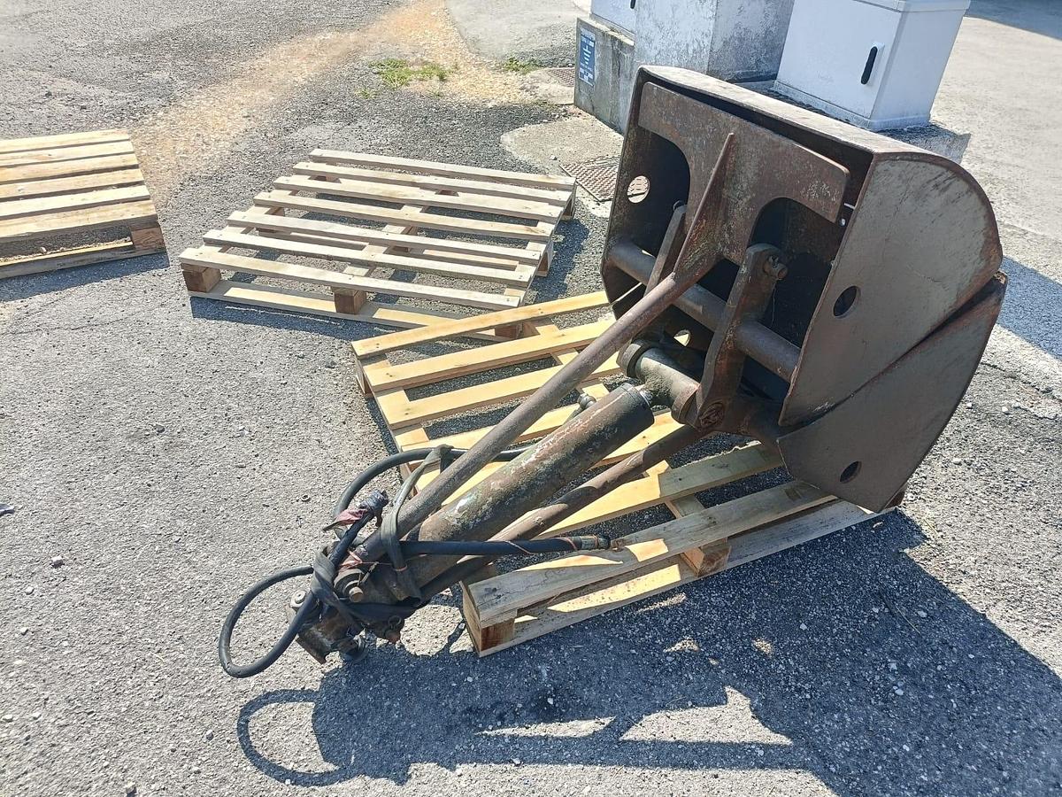 Usato Benne per caricaletame o escavatore