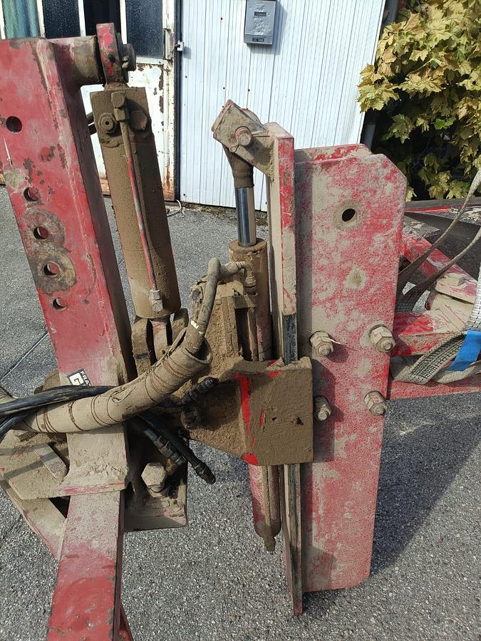 Usato Aratro Greco monovomere entro-fuori solco