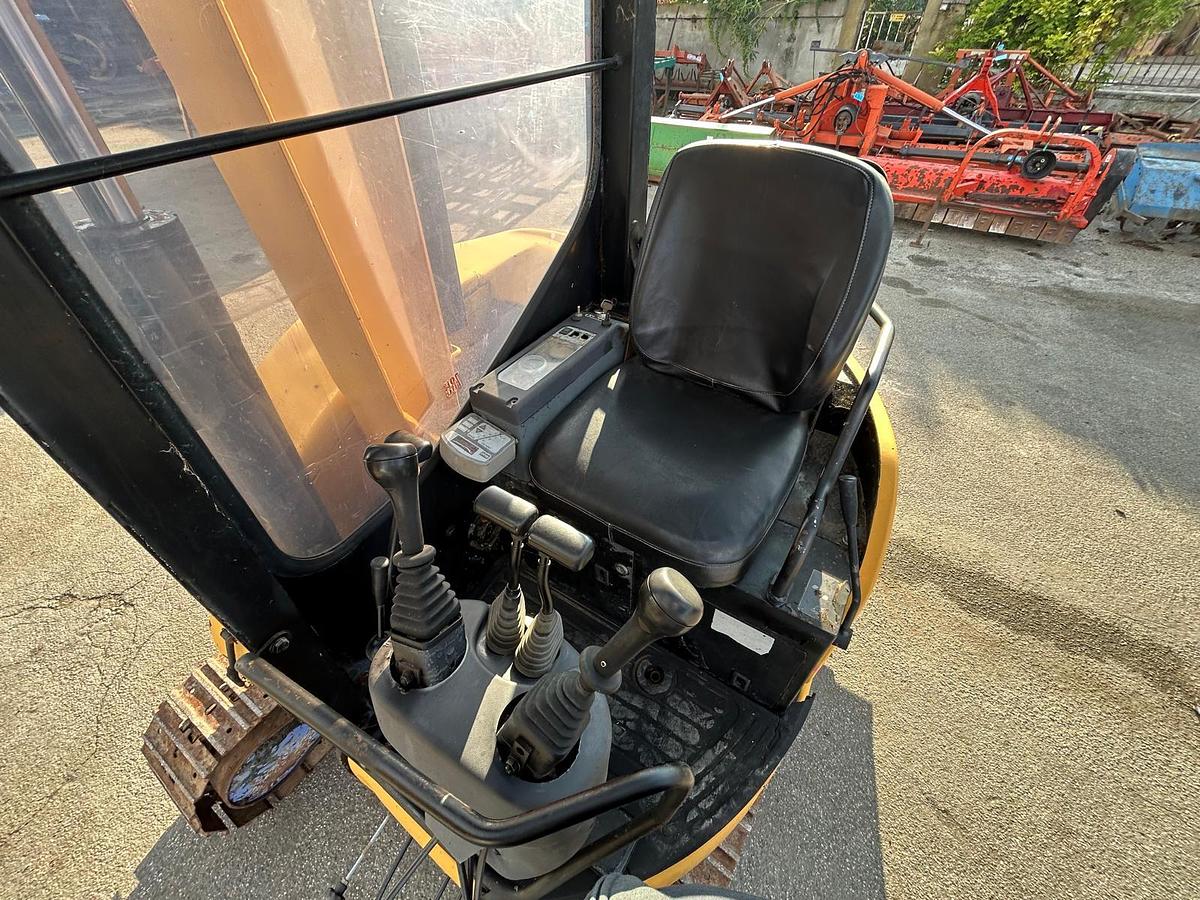 Usato miniescavatore Caterpillar 303 CR
