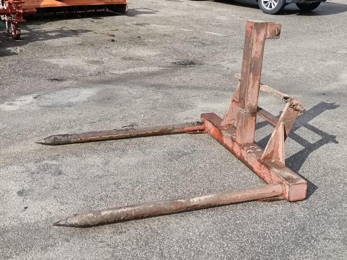 Usato Forconi vari per trattore agricolo