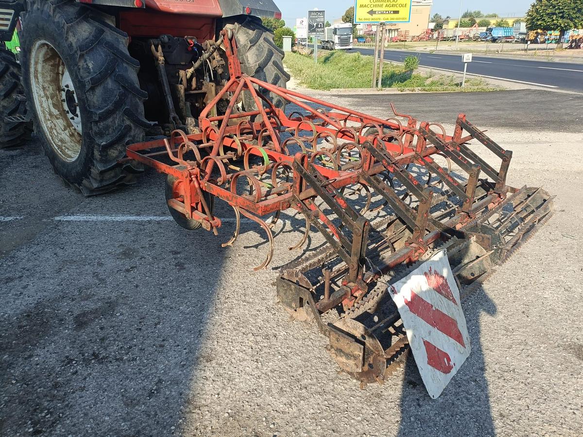 Usato vibrocoltivatore doppio rullo 2,50 mt