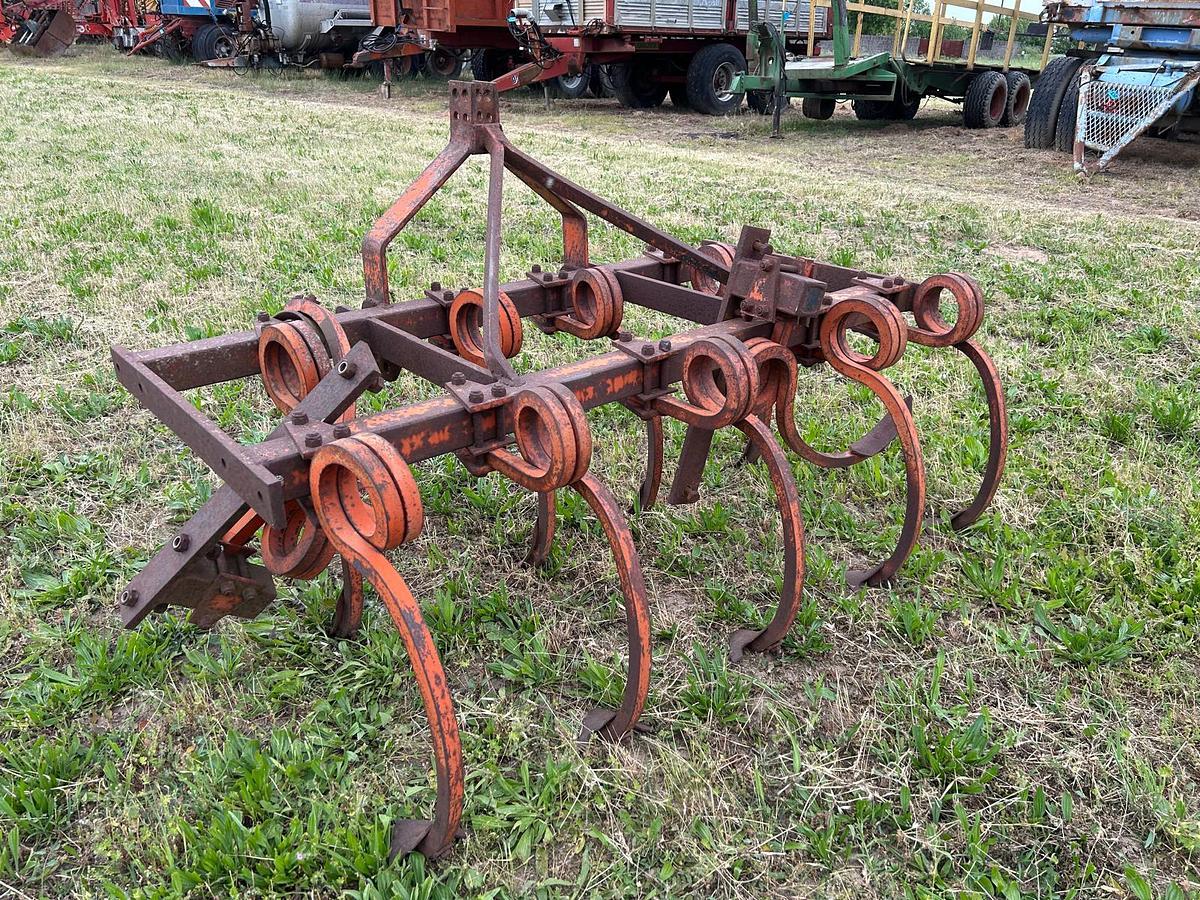 Usato Estirpatore preparatore a 9 ancore da 1,85m