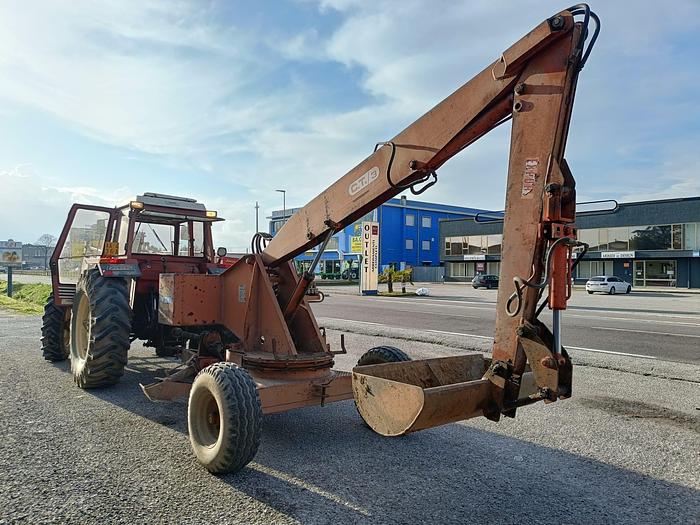 Usato Caricaletame Tomenzoli trainato- staffe idrauliche