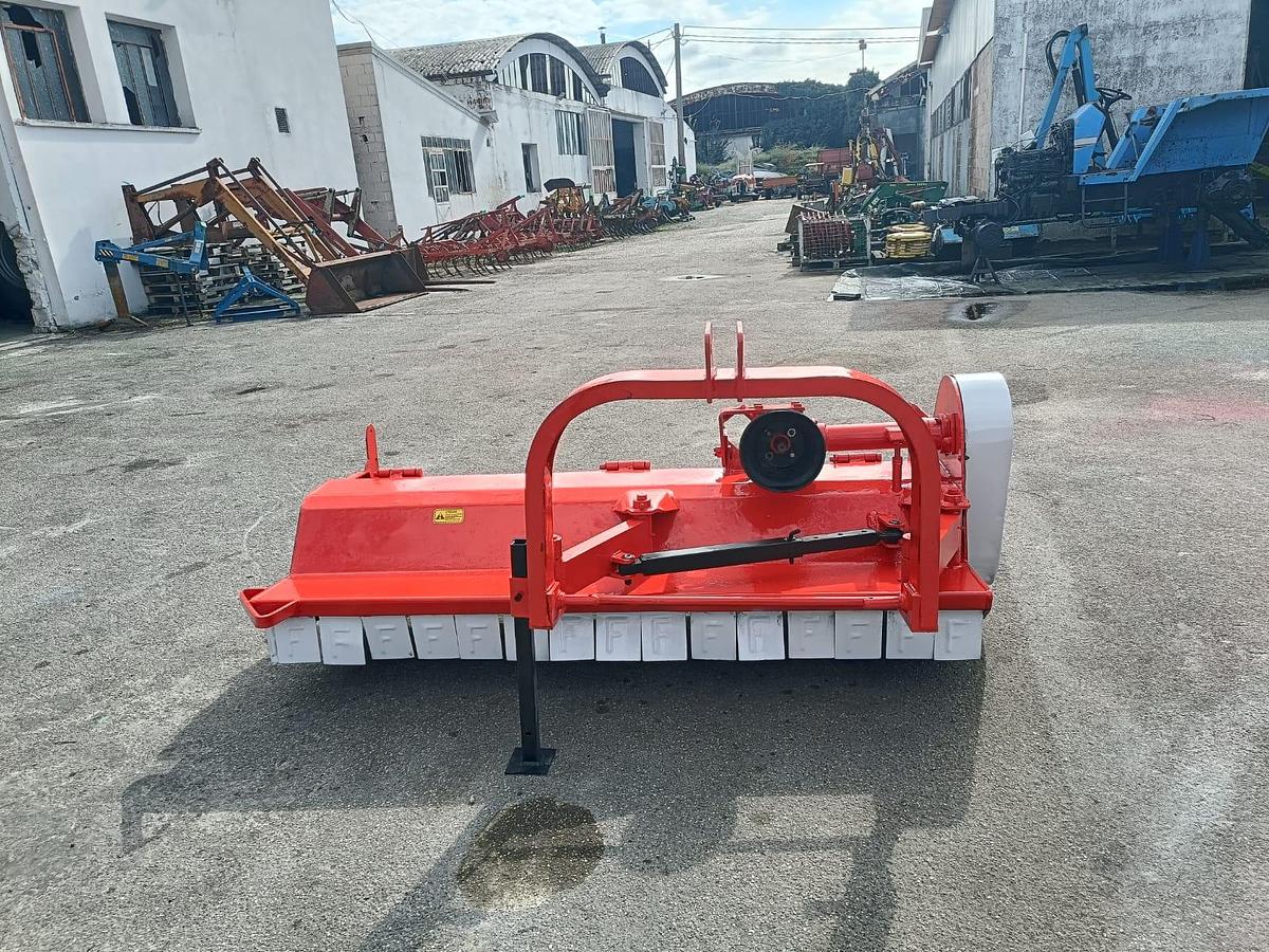 Usato trincia Faustini a mazze da 2m