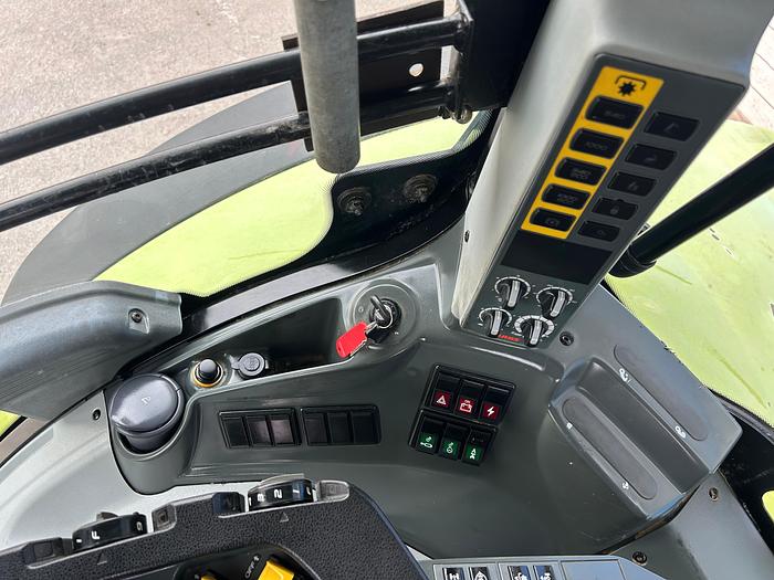 Usato Claas Axion 870-CV 300-sollevatore e PTO anteriore