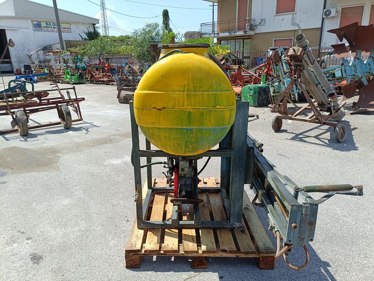 Usato Botte per diserbo Virginia da 3 quintali