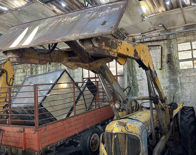 Usato Fordson Major CV 45 - 4 cilindri con caricatore