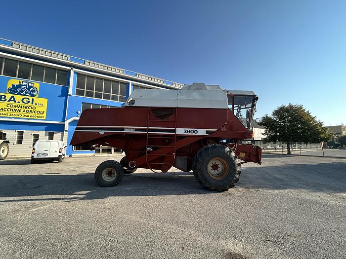 Usato Mietitrebbia Fiat Agri Laverda modello 3600