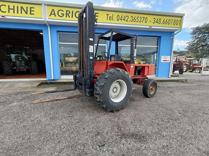 Usato Muletto fuoristrada Manitou