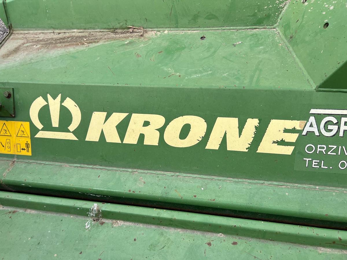 Usato Falciacondizionatrice frontale Krone Easycut 32 CRI