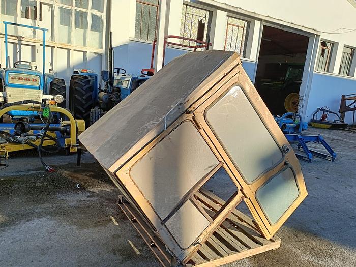 Usato Cabina per Fiat Allis cingolata