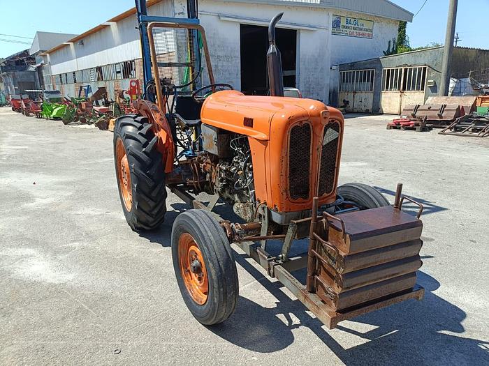 Usato Fiat 411 R completo di muletto marca Nobili