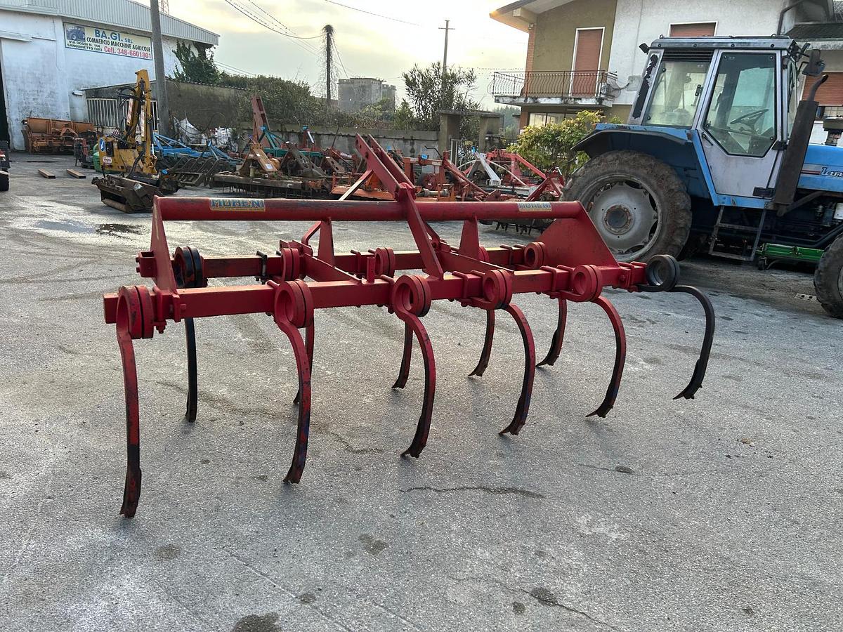 Usato ripuntatore preparatore Moreni mod. 3000 a 11 ancore