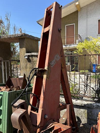 Usato Braccio al 3 punto con gancio per sacconi