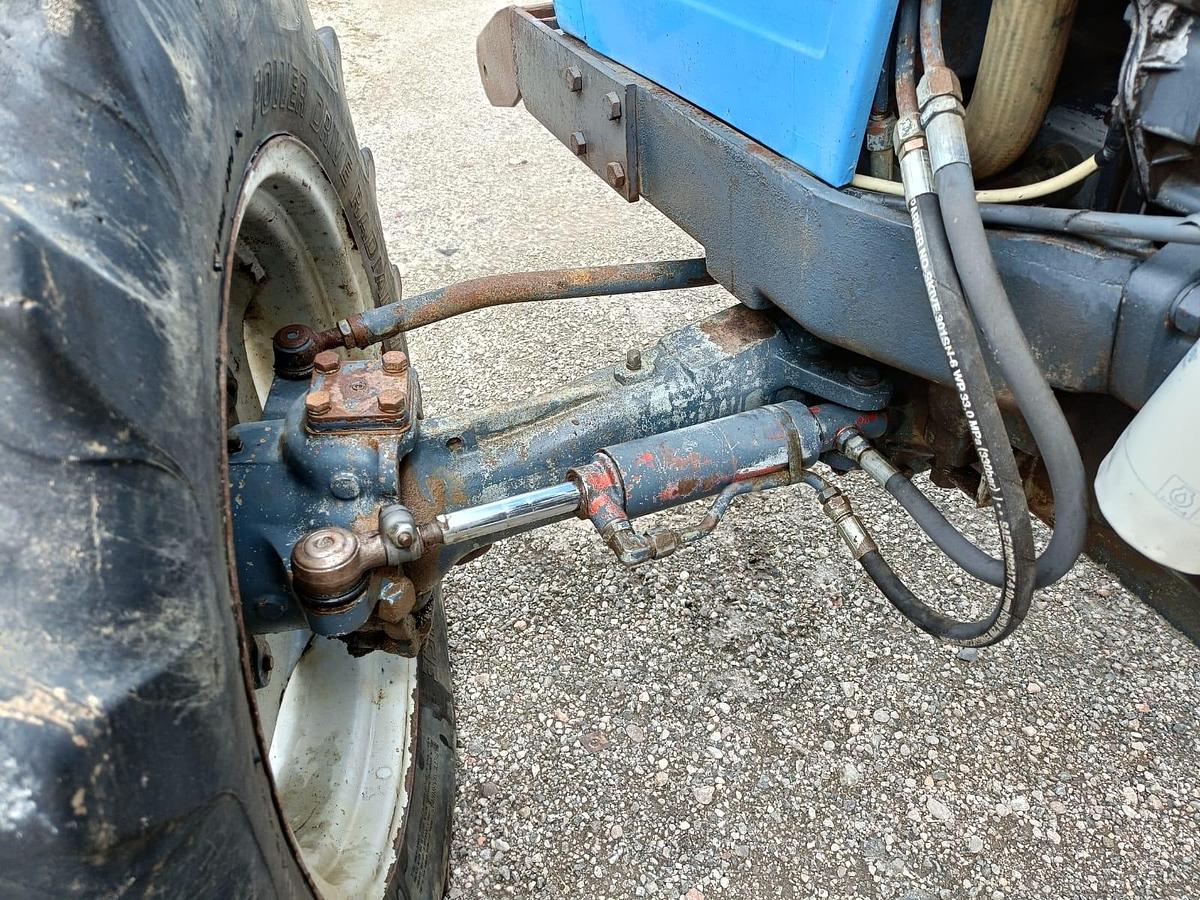 Usato Landini 8500- idroguida e distributori idraulici