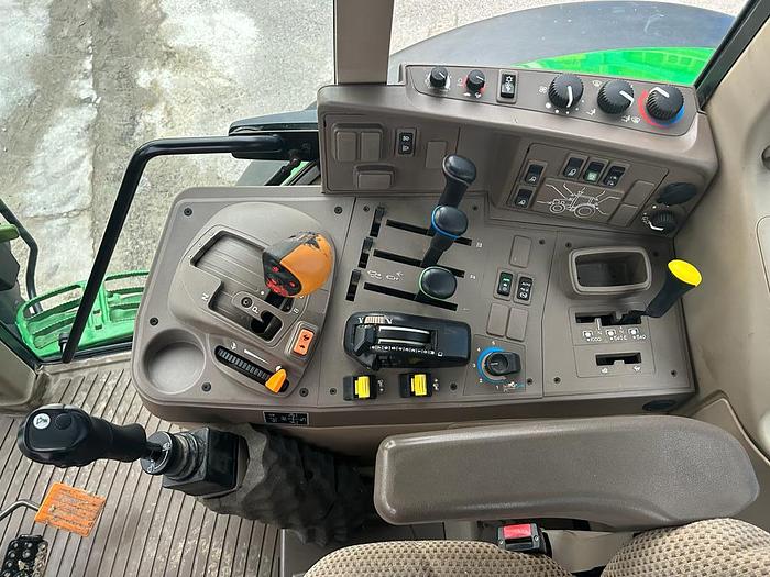 Usato John Deere 6155 M con caricatore JD