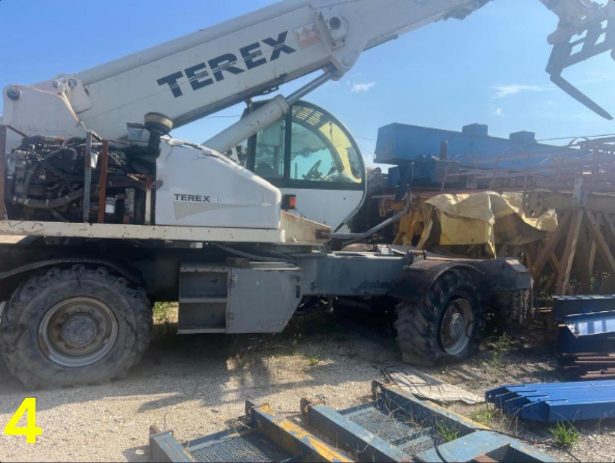 Usato Stock di 4 telescopici