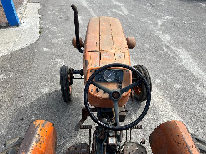 Usato Fiat 250 con sollevatore posteriore