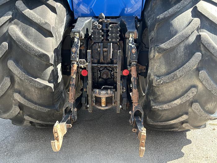 Usato New Holland TG 285-CV 315-ore 11052-anno 2005