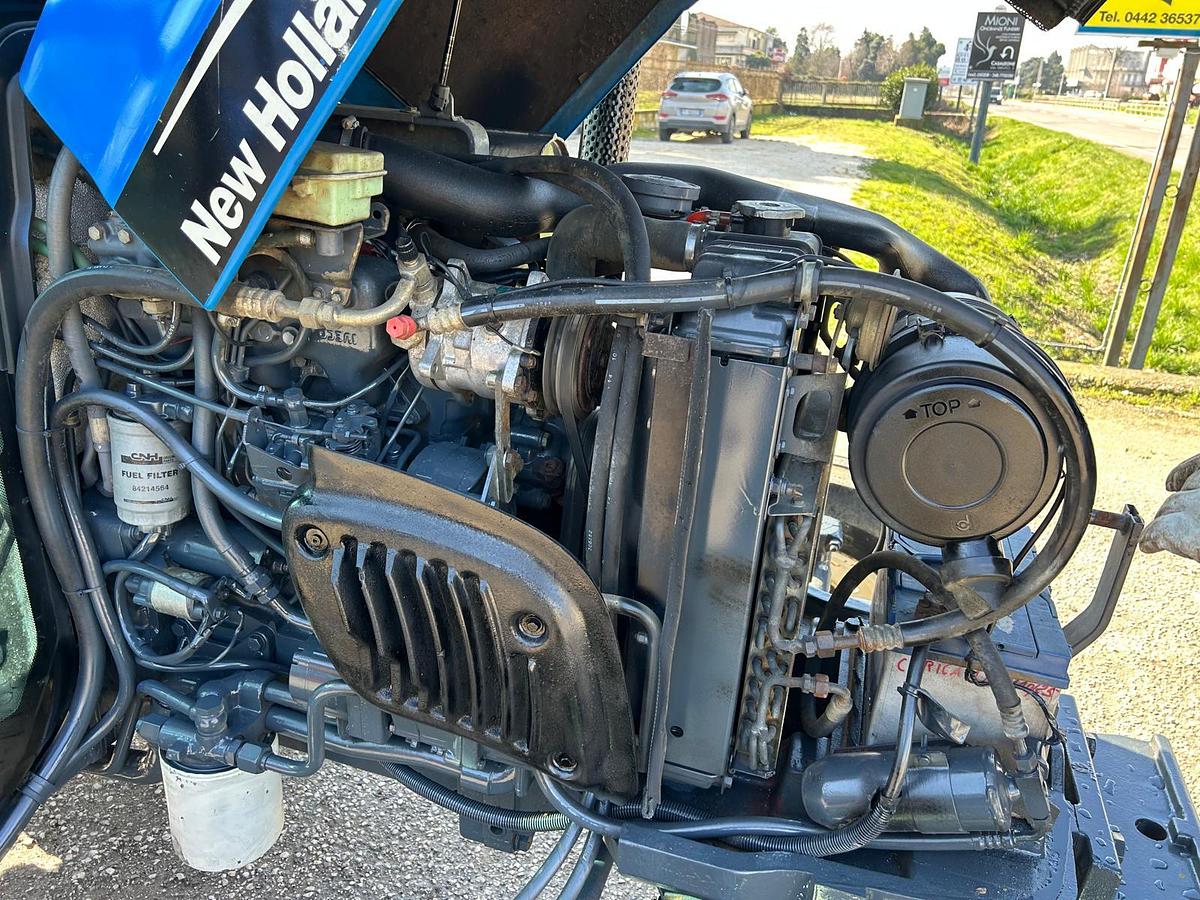 Usato new holland TN 65 D- clima- idroguida