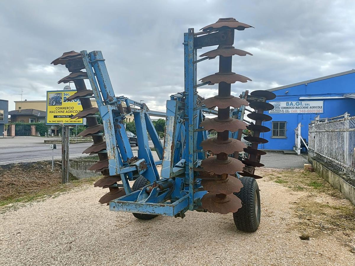 Usato frangizolle trainato Spedo da 4,20m